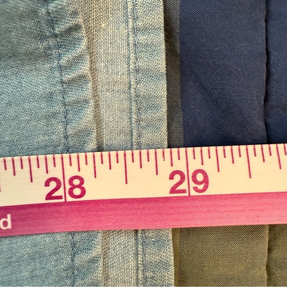 Vintage Northern treasures Blue Embroidered  chambray Jean Shirt women’s size M - Picture 8 of 10